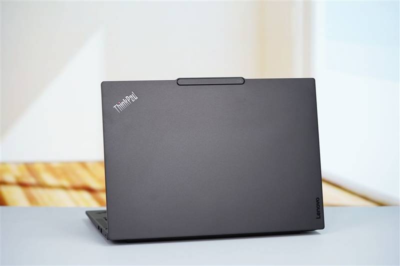 高端商務本需要怎樣的SSD！搭載長江存儲PC411的聯想ThinkPad E14 Gen7磁盤性能測試：高性能 低功耗 穩定可:高性能磁鐵
